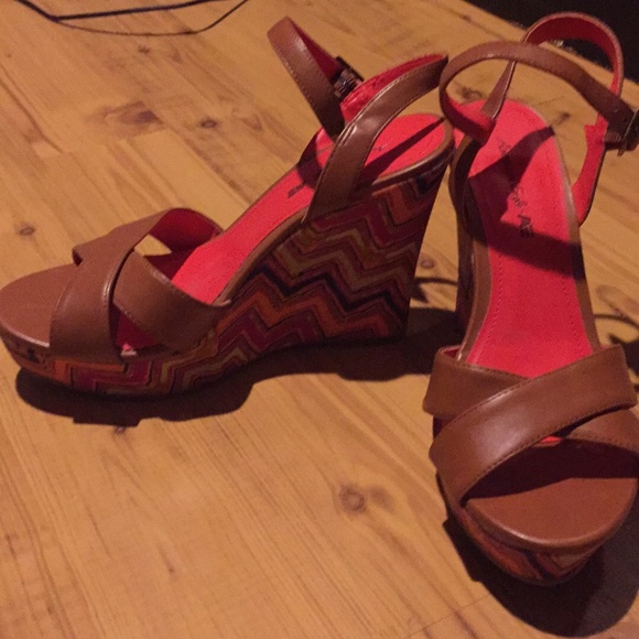 Wedges - Picture 1 of 1